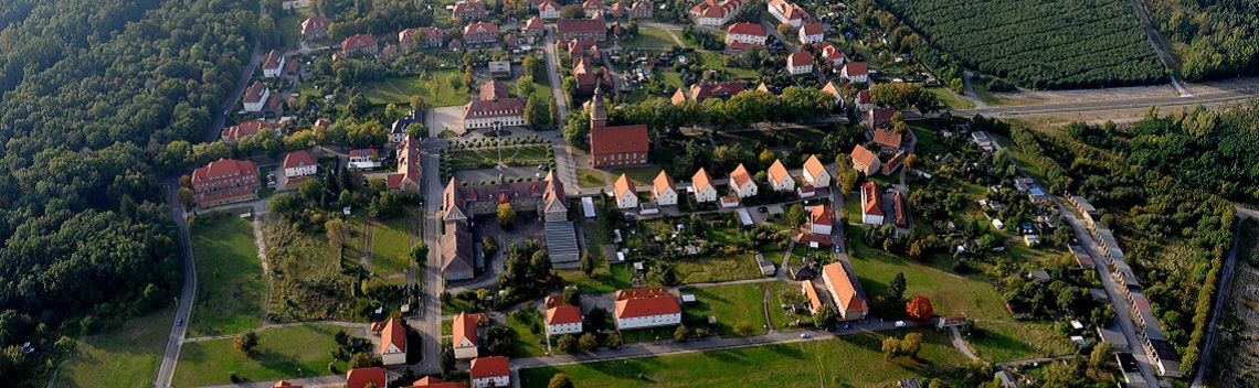 Luftbild auf die Ortschaft Laubusch